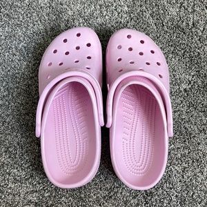 Womens size 9. Light pink crocs